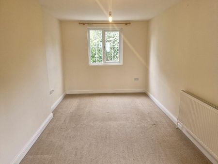 4 bedroom detached house to rent - Photo 5