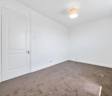 2 bedroom end of terrace house to rent - Photo 1
