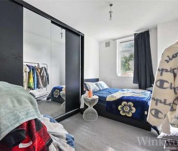 Pomeroy Street, London, SE14 - Photo 3