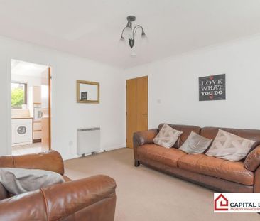 2 bedroom flat to rent - Photo 4