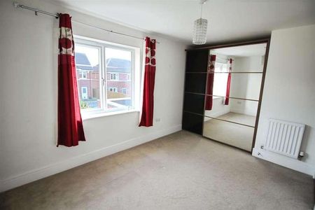 Leicester Square, Crossgates, Leeds, LS15 - Photo 5