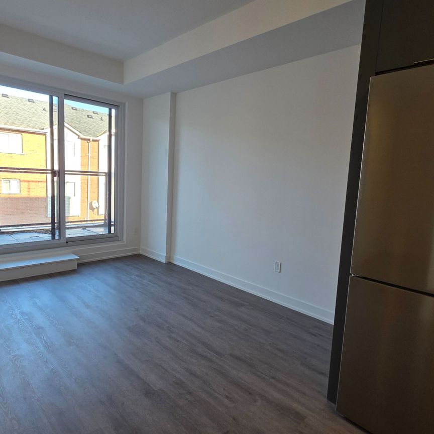 For Lease - 4569 Kingston Road Unit# 214, Toronto, Ontario - Photo 1