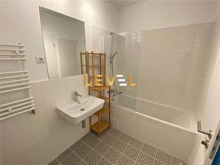 [VIDEO] Apartament 3 camere de inchiriat zona Aviatiei Aerogarii - Fotografie 5