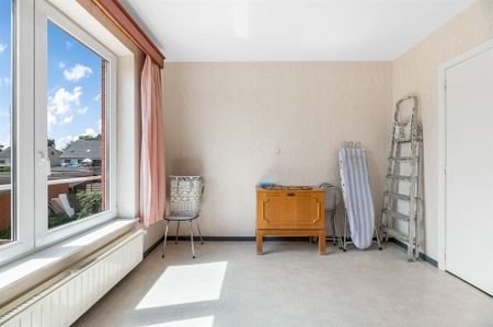 RUIM APPARTEMENT (92M²) MET 2 SLAAPKAMERS EN BIJHORENDE GARAGE IN DE NABIJHEID VAN LEOPOLDSBURG CENTRUM - Photo 4