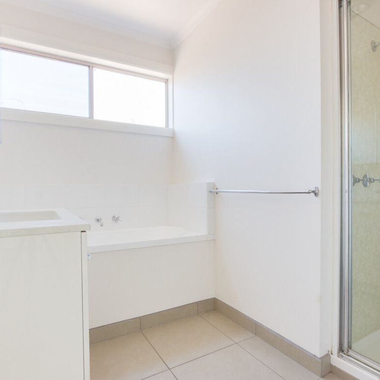 2/185 Swanston Street South Geelong - Photo 1