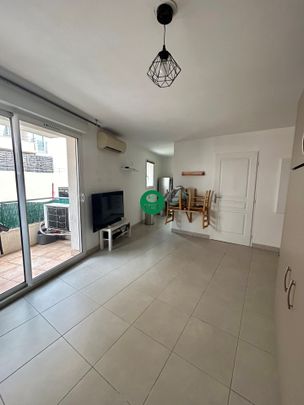 Location Appartement 1 pièce 27m² SIX FOURS LES PLAGES 83140 - Photo 1