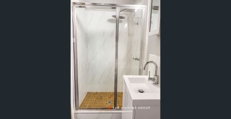 FULLY FURNISHED room available in this renovated rooming house!! UITLITIES INCLUDED IN RENT! - Photo 2