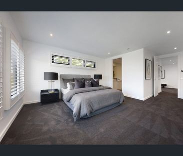 5A Margaret St, Brighton East VIC 3187 - Townhouse For Rent | Domain - Photo 6