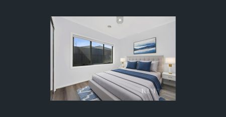 Where Style Meets Space - Photo 5