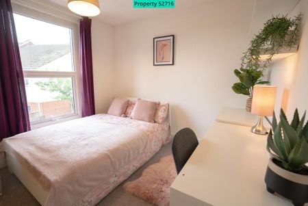 5 bedroom terraced house to rent - Photo 4