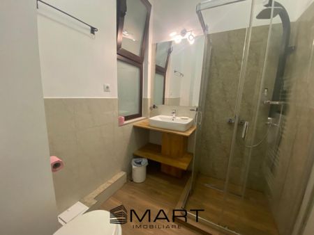Casa 5 camere decomandate, zona Centru - Fotografie 5