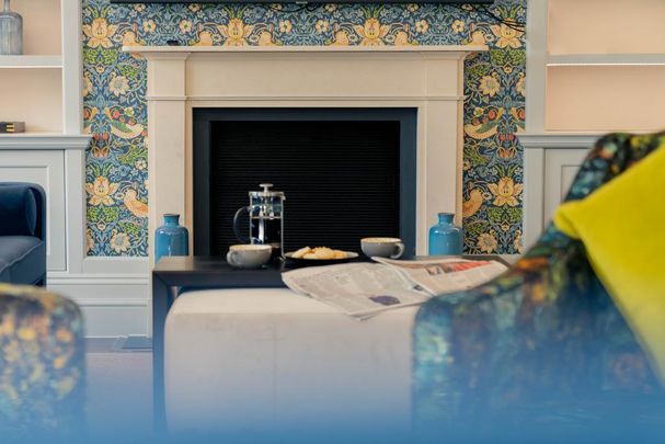 2 bedroom retirement property to rent - Photo 1