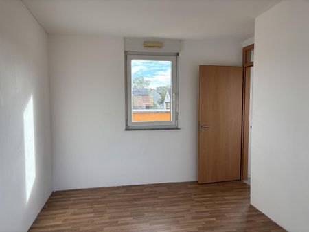 3-Zimmer-Wohnung im Ernst-Ludwig-Park mit Berechtigungsschein anmietbar ab sofort! - Photo 5