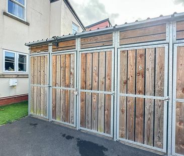 2 bedroom flat to rent - Photo 5