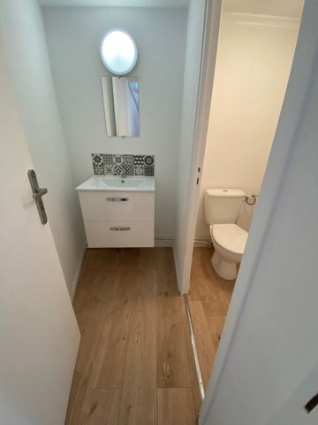 Location Appartement 2 pièces 33m² LILLE 59000 - Photo 3