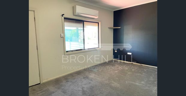 321 Williams Lane, Broken Hill, NSW, 2880. - Photo 1