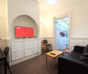 6 bedroom terraced house to rent - Photo 6