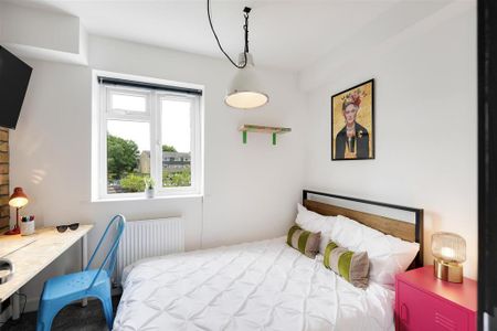 9 bedroom house to rent - Photo 2