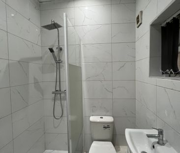 Shared house in L6, bills included 2A - Photo 3