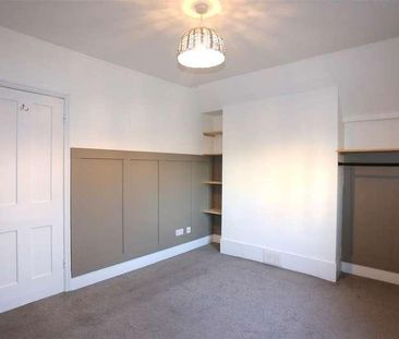 Clifton Road, Worthing, BN11 - Photo 5