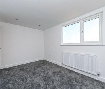 CROFT HOUSE MORLEY LEEDS - Photo 5