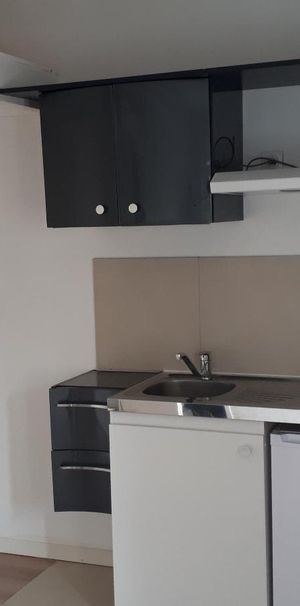 Location Appartement 1 pièce 18m² CLERMONT FERRAND 63100 - Photo 1