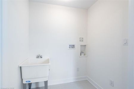 For Lease - 2273 Turnberry Road Unit# 47, Burlington, Ontario - Photo 5