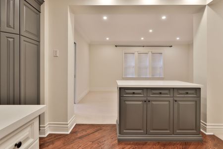 For Lease - 119 Chaplin Crescent Unit# Main, Toronto, Ontario - Photo 5