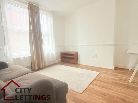 2 bedroom barn conversion to rent - Photo 4