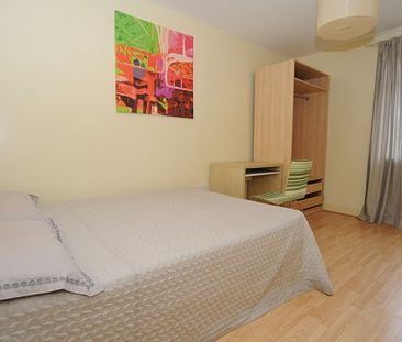 MODERN 3 BEDROOM APARTMENT NEAR UNIVERSITY ALL UTILITES INCLUDED - Photo 4