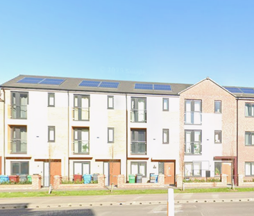 Excellent property available immediately Room 2 - Photo 1