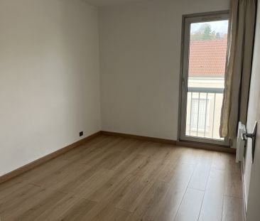 Location Appartement 2 pièces 41m² THORIGNY SUR MARNE 77400 - Photo 2
