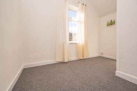 3 bedroom house - Photo 4