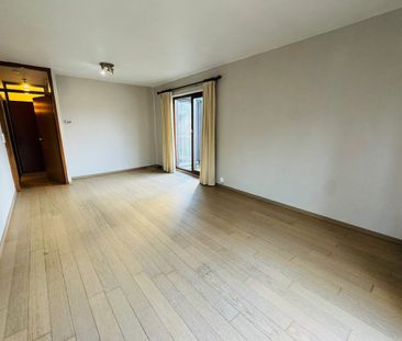 Instapklaar appartement met 2 slaapkamers te Genk Centrum. - Photo 6