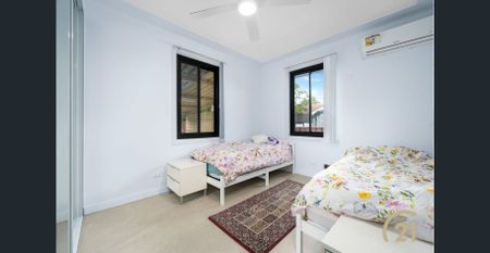 Renovated Family Home in a Peaceful South Wentworthville Location! - Photo 3