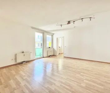 LOGGIATRAUM | OPTIMAL AUFGEZEILTE, HELLE 3 ZIMMER | TOPLAGE IN U-BAHN NÄHE - Photo 1