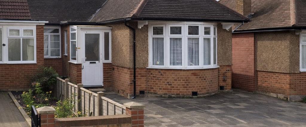 Ferring Close, Harrow HA2, London - Photo 1