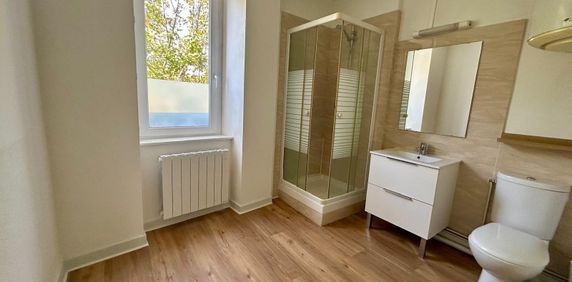 Location Appartement 2 pièces 40m² CLERMONT FERRAND 63000 - Photo 2