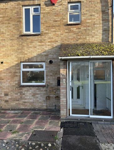 3 bedroom terraced house to rent - Photo 5