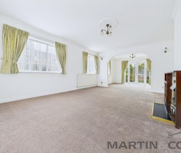 4 bedroom detached house to rent - Photo 3