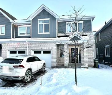 For Lease - 436 Epoch Street, Barrhaven, Ontario - Photo 2