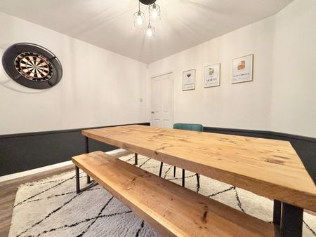 3 bedroom House To Let - Photo 3