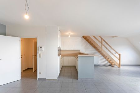 Duplex met twee ruime slaapkamers in Tielt. - Photo 2
