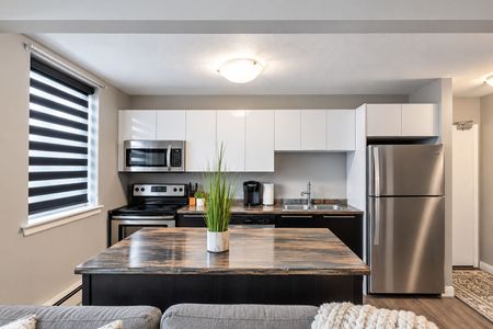 For Lease - 4538 Huron Street Unit# 8, Niagara Falls, Ontario - Photo 2