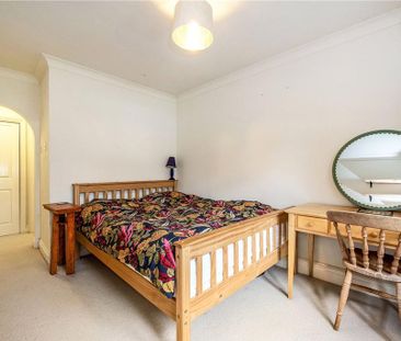 2 bedroom ground floor flat to rent - Photo 6