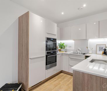 Tiggap House, 20 Cable Walk, London - Photo 4