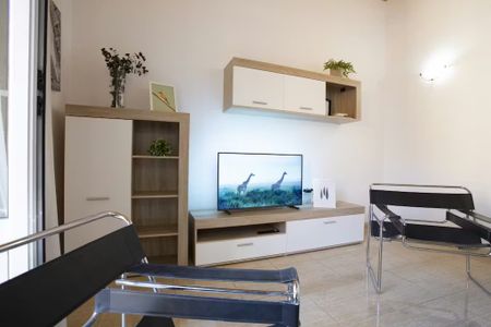 Carrer Sagrari del Salvador, Valencia, Valencian Community 46003 - Photo 3