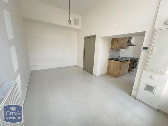 Location Appartement 1 pièce 29m² CAMBRAI 59400 - Photo 1