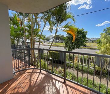 Ground Floor - Waterfront Complex! - Photo 1