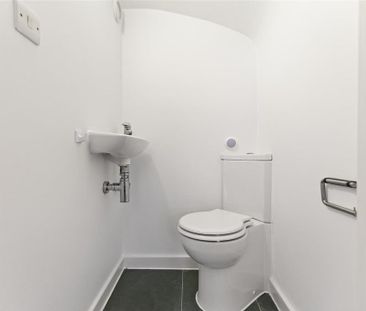 2 bedroom townhouse to rent - Photo 6